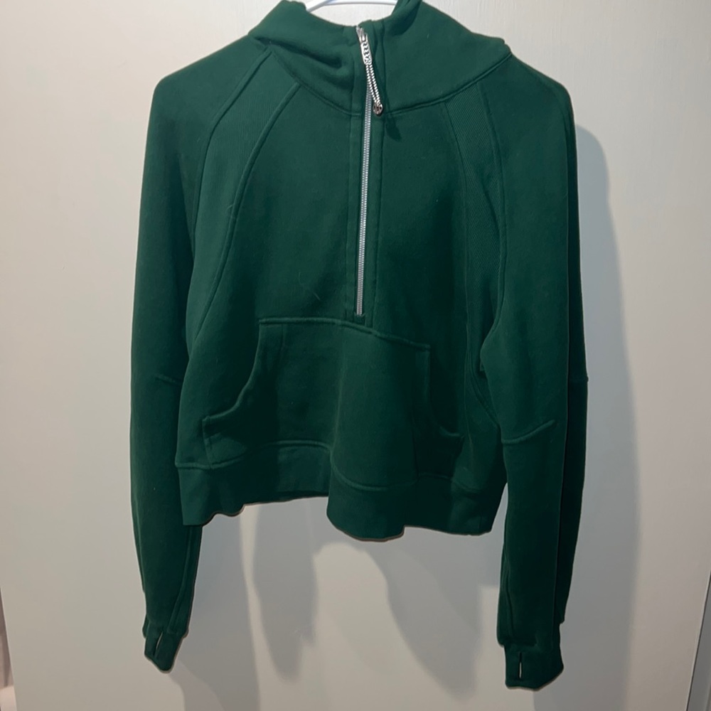 COPY - Lululemon Cropped Scuba Hoodie